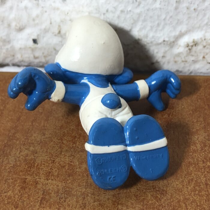 Vintage Gymnast Smurf with Tree Figurine (Made in West Germany) - Image 8