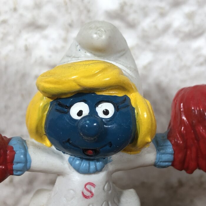 Vintage Cheerleading Smurfette Figurine (Made in Hong Kong) - Image 2