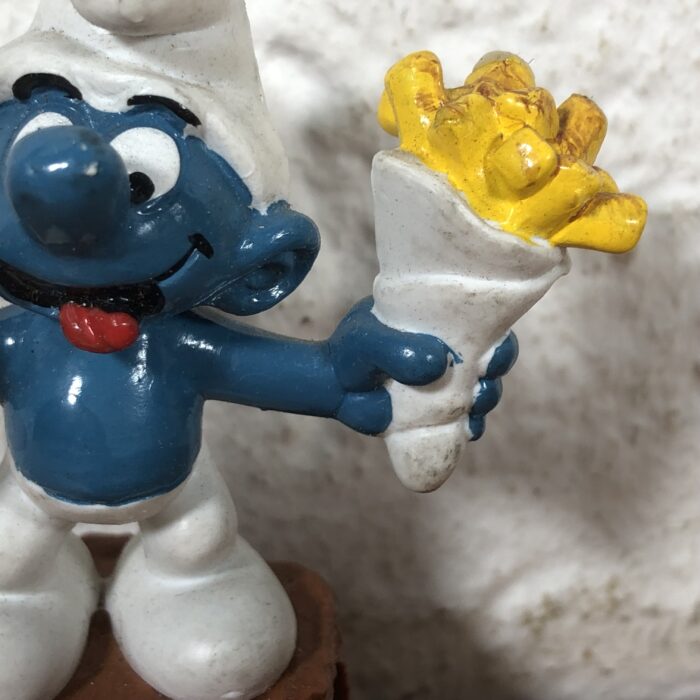 Vintage French Fries Smurf Pencil Sharpener - Image 3