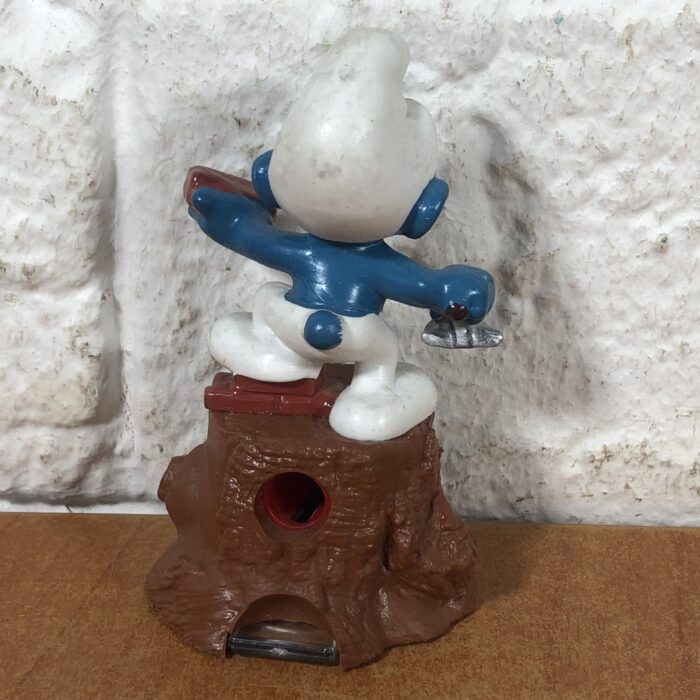 Vintage Builder Smurf Pencil Sharpener - Image 6