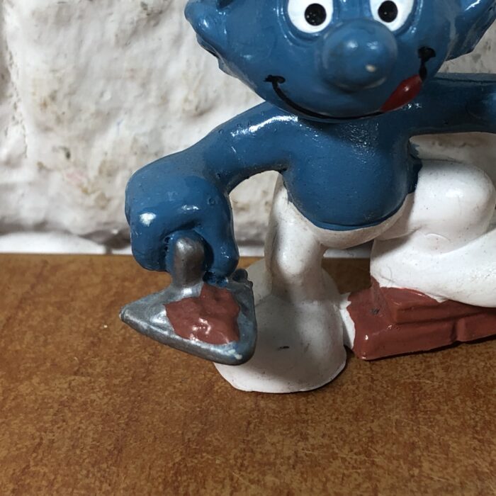 Vintage Builder Smurf Figurine (Made in Hong Kong) - Image 3