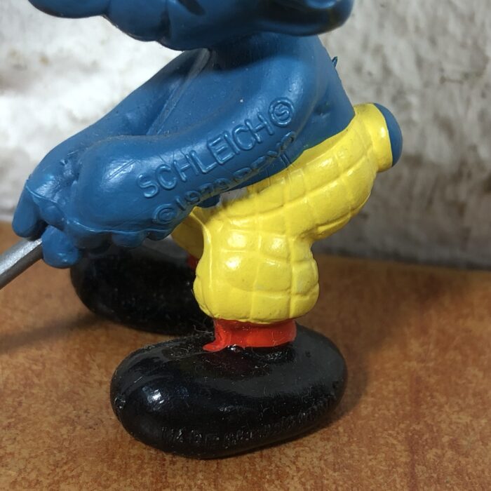 Vintage Golfer Smurf Figurine (Made in West Germany) - Image 4