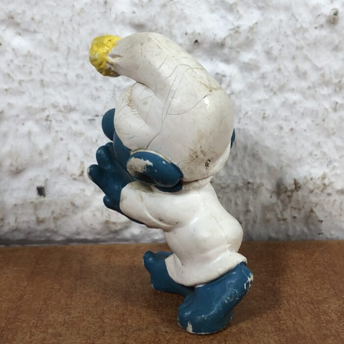 Vintage Sleepwalking Smurf Figurine - Image 3