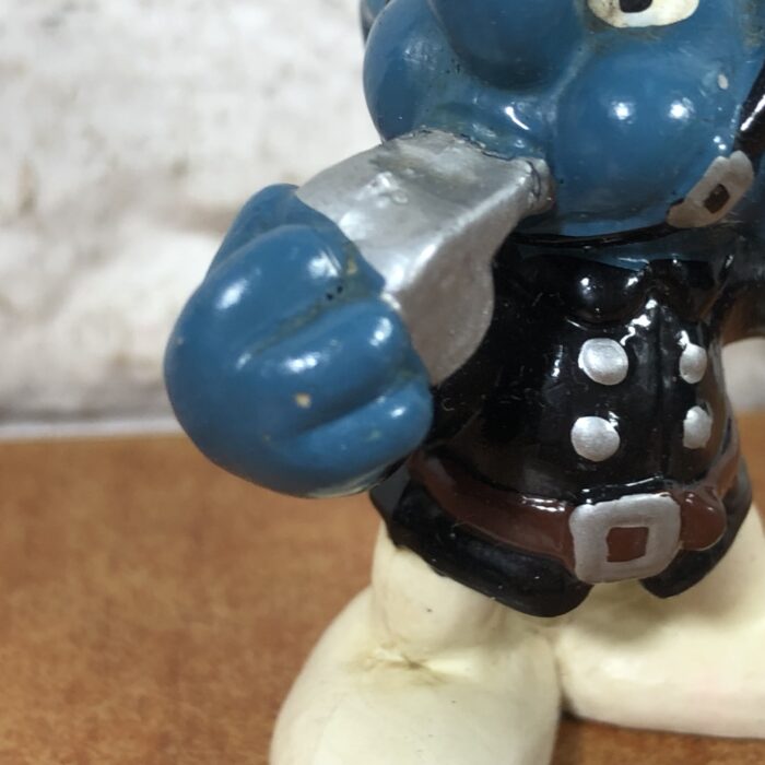 Vintage Policeman Smurf Figurine - Image 3