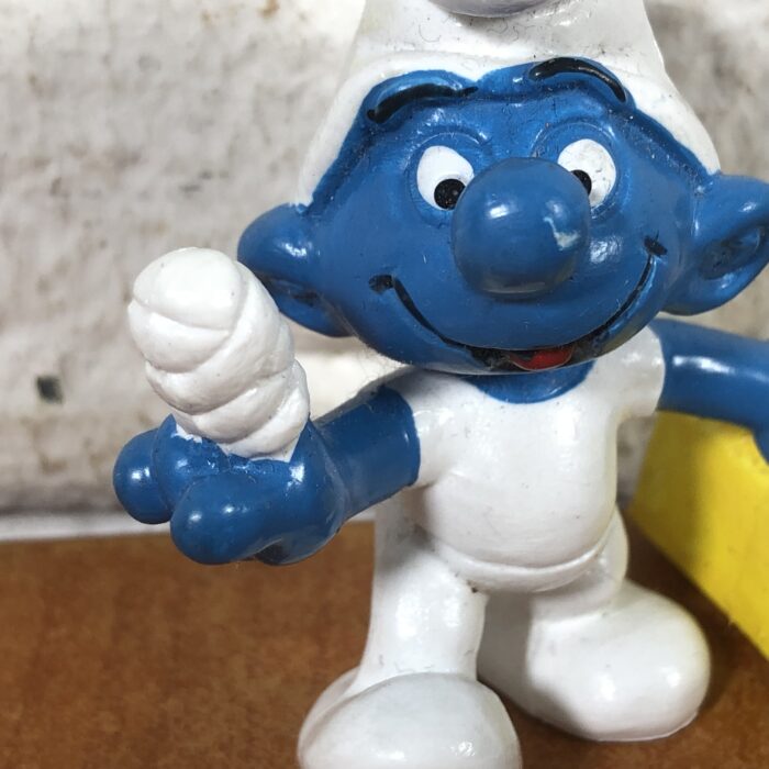 Vintage First Aid Smurf Figurine (Made in Germany) - Image 3