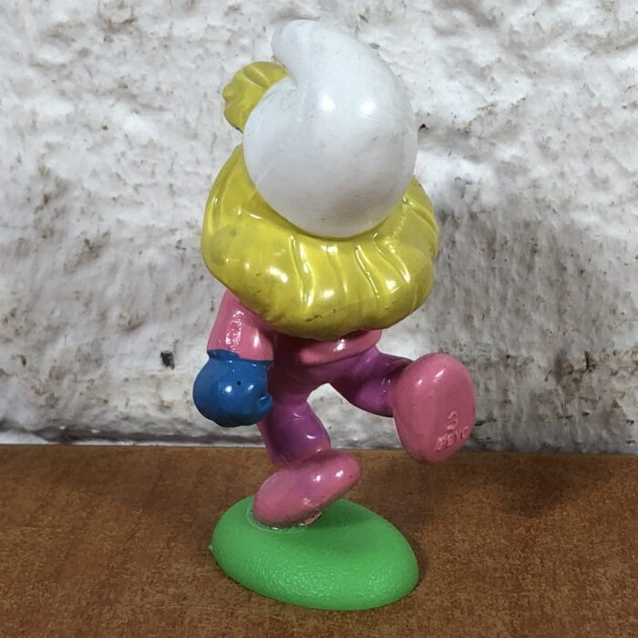 Vintage Jogger Smurfette Figurine - Image 5