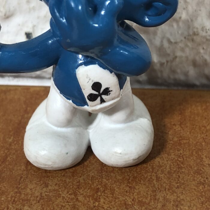 Vintage Poker Smurf Figurine (Made in Hong Kong) - Image 4