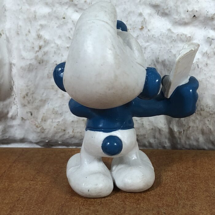 Vintage Poker Smurf Figurine (Made in Hong Kong) - Image 5