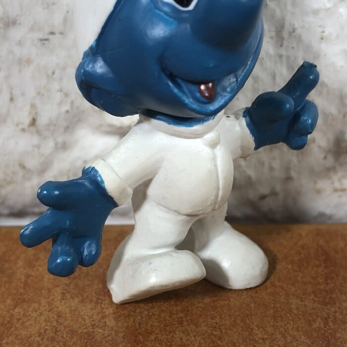 Vintage Astronaut Smurf Figurine - Image 3