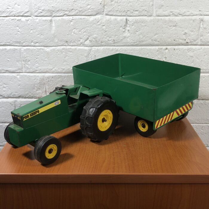 Metal Tractor & Trailer Model