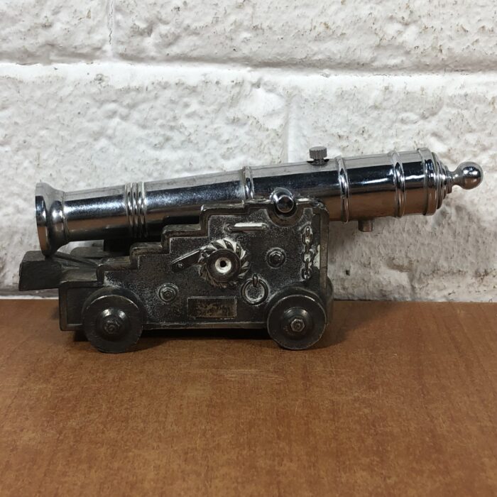 Vintage Vanguard Cannon Style Table Lighter - Image 5