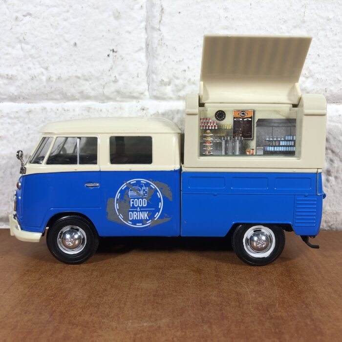 Volkswagen Type 2 (T1) Food & Drink Van (1:24) - Image 5