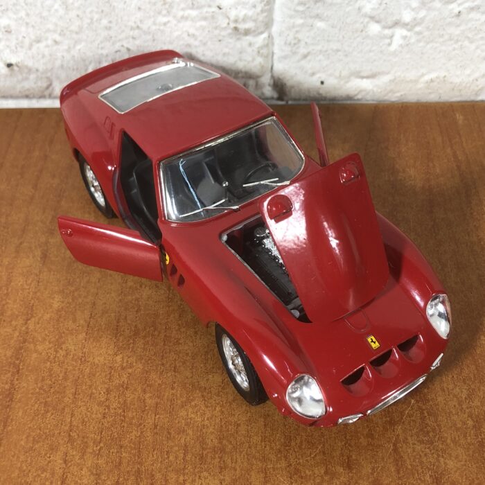 1962 Ferrari 250 GTO (1:24) ~ Made in Italy - Image 2