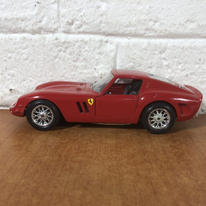 1962 Ferrari 250 GTO (1:24) ~ Made in Italy - Image 5