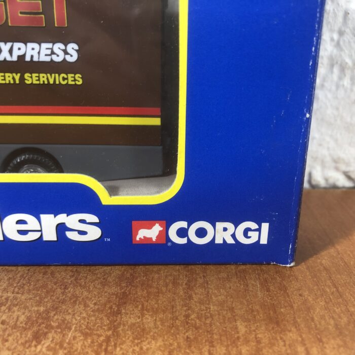 Corgi Superhaulers ~ Target Worldwide Express Truck Model - Image 3