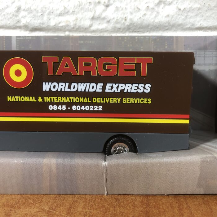 Corgi Superhaulers ~ Target Worldwide Express Truck Model - Image 6