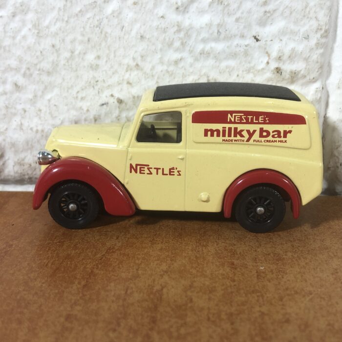 Days Gone by Lledo ~ Nestle Milky Bar Morris Z Van - Image 3