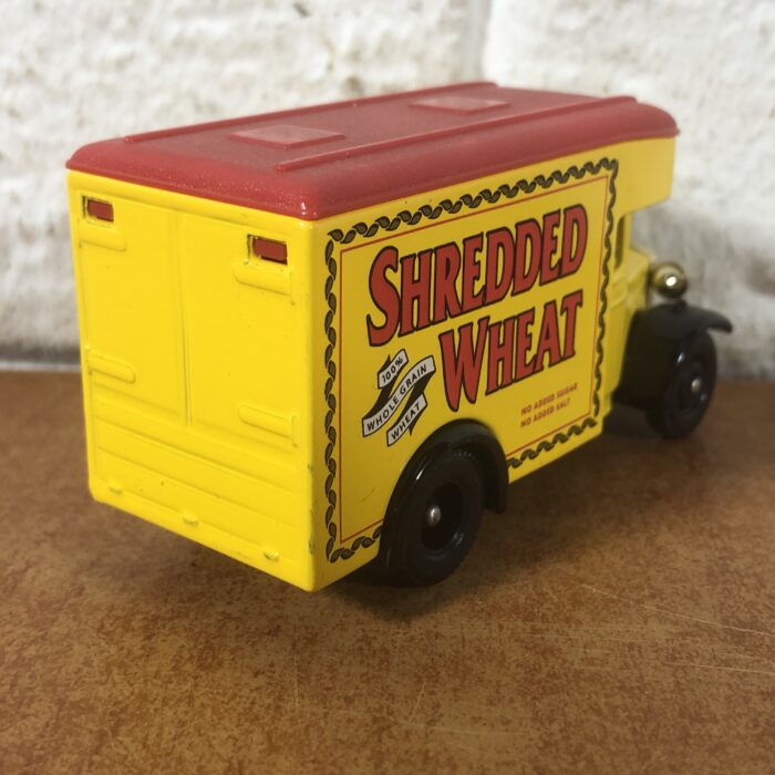 Days Gone by Lledo ~ Shredded Wheat Dennis Parcels Van - Image 5