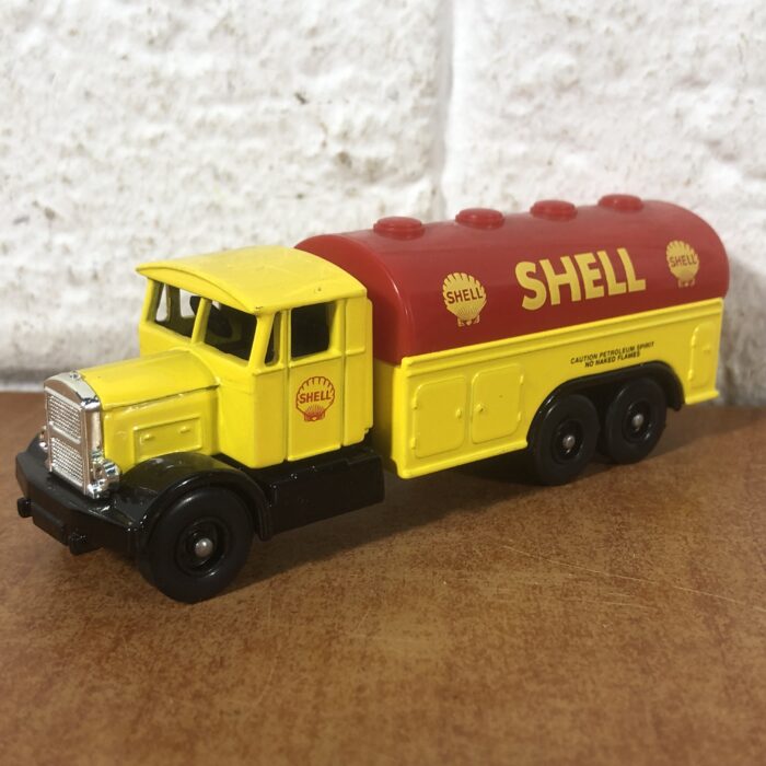 Days Gone by Lledo ~ Shell Scammell Tanker - Image 2