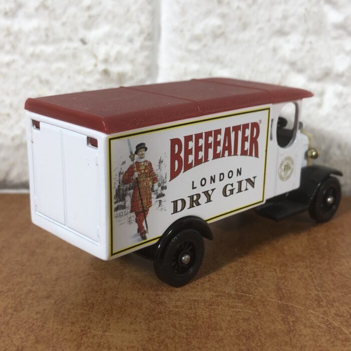 Days Gone by Lledo ~ Beefeater 1931 Morris Van - Image 5