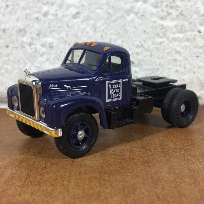 Corgi Classics ~ Nickel Plate Road Mack B Series Truck Model - Image 7