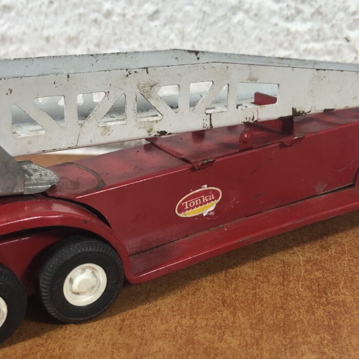 Vintage Pressed Metal Tonka Fire Truck - Image 5