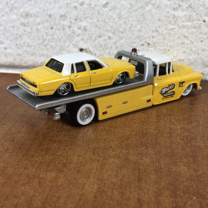 1987 Chevrolet Caprice on Flatbed Model - Image 4