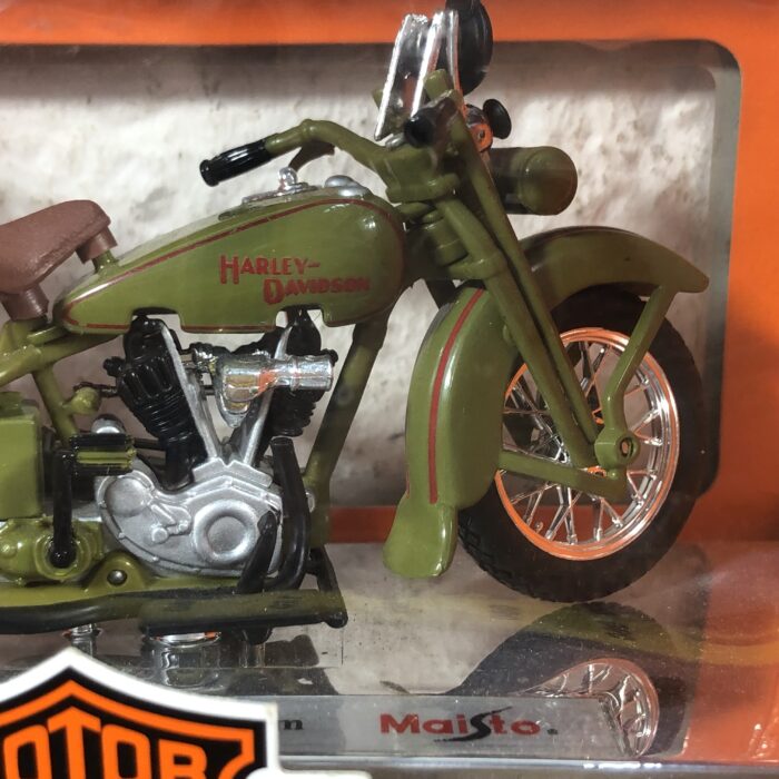 Harley Davidson Motorbike Model (1:18) - Image 3