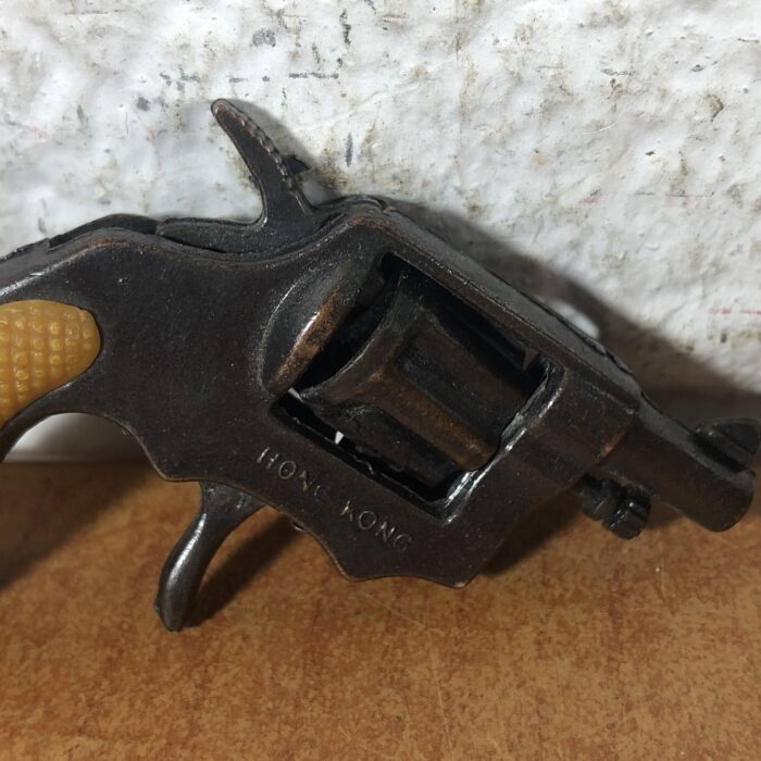 Miniature Vintage Toy Cap Guns in Holsters (Made in Hong Kong) - Image 12