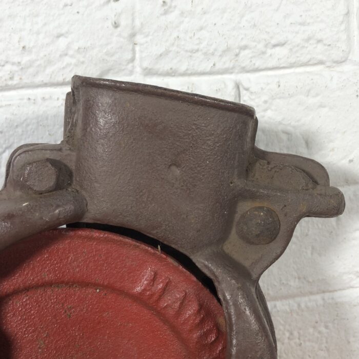 Vintage Cast Iron Corn Sheller - Image 2