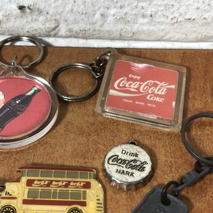 Lot 114: Coca Cola Keychains - Image 6