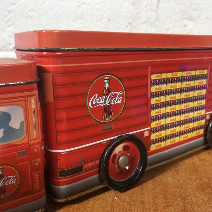 Lot 115: Coca Cola Tins - Image 4