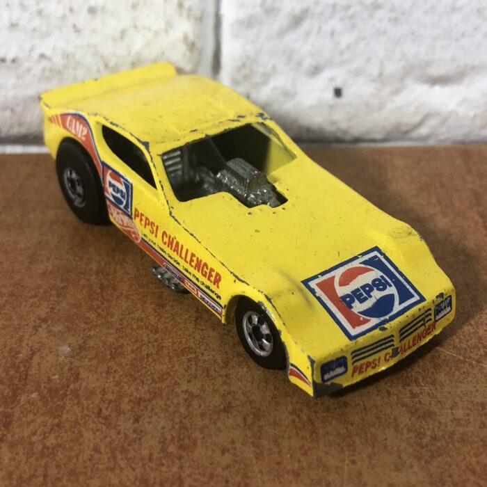 Lot 109: Vintage 1977 Pepsi Hotwheels Model