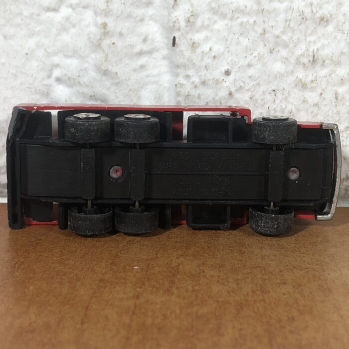 Lot 108: Coca Cola Model Vans - Image 5