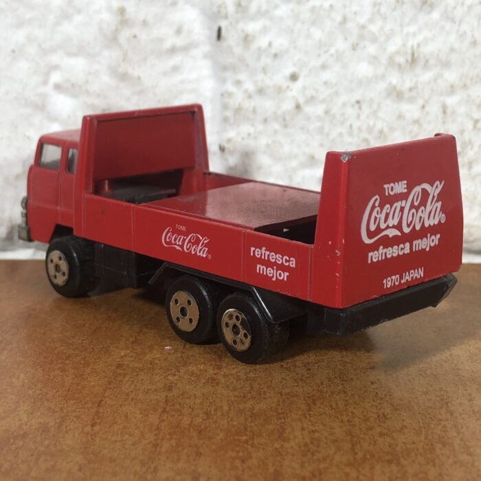 Lot 108: Coca Cola Model Vans - Image 4