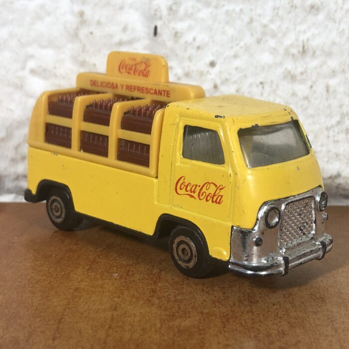 Lot 108: Coca Cola Model Vans - Image 9