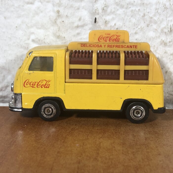 Lot 108: Coca Cola Model Vans - Image 10