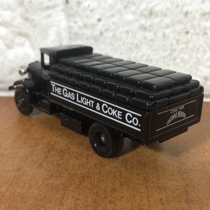 Lot 108: Coca Cola Model Vans - Image 13