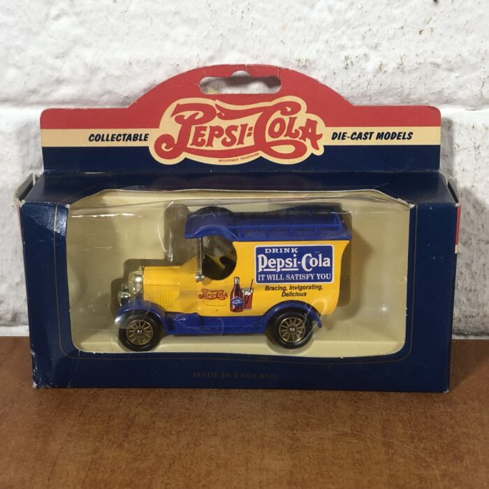 Lot 112: Pepsi Cola Delivery Van Models - Image 2