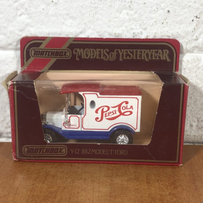 Lot 112: Pepsi Cola Delivery Van Models - Image 5