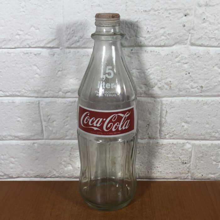 Lot 111: Vintage Coca Cola 1.5L Glass Bottle