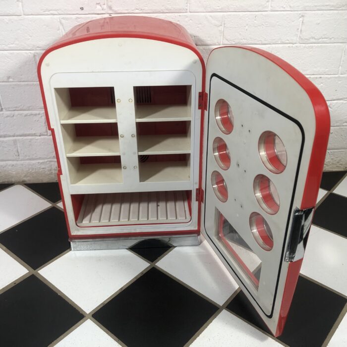 Lot 144: Coca Cola Mini Fridge - Image 7