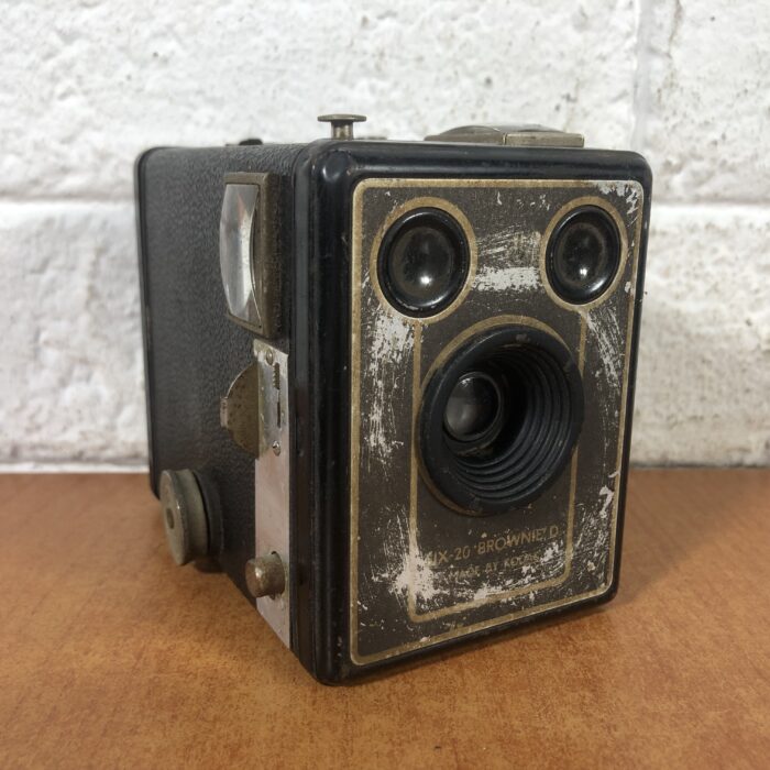 Vintage Camera Collection - Image 2