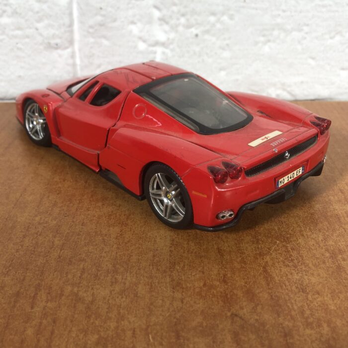 Ferrari Enzo (1:24) - Image 6