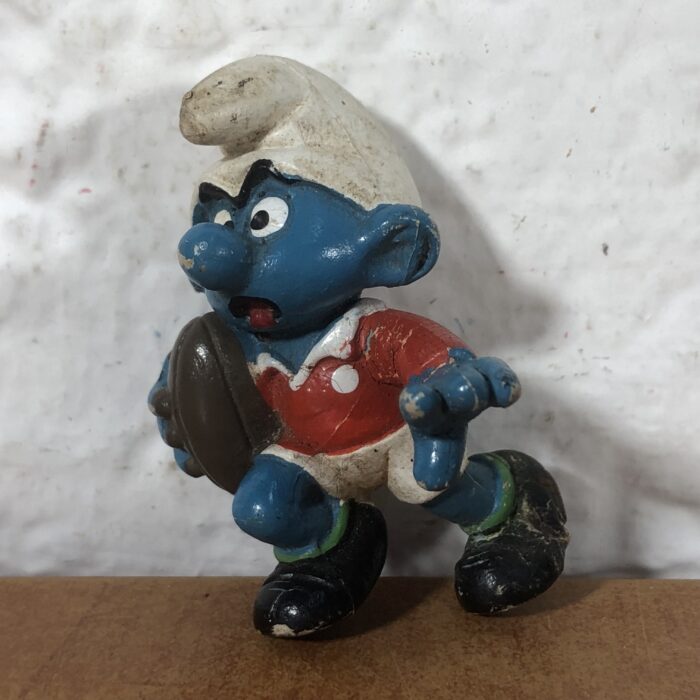 Vintage Peyo Rugby Smurf Figurine