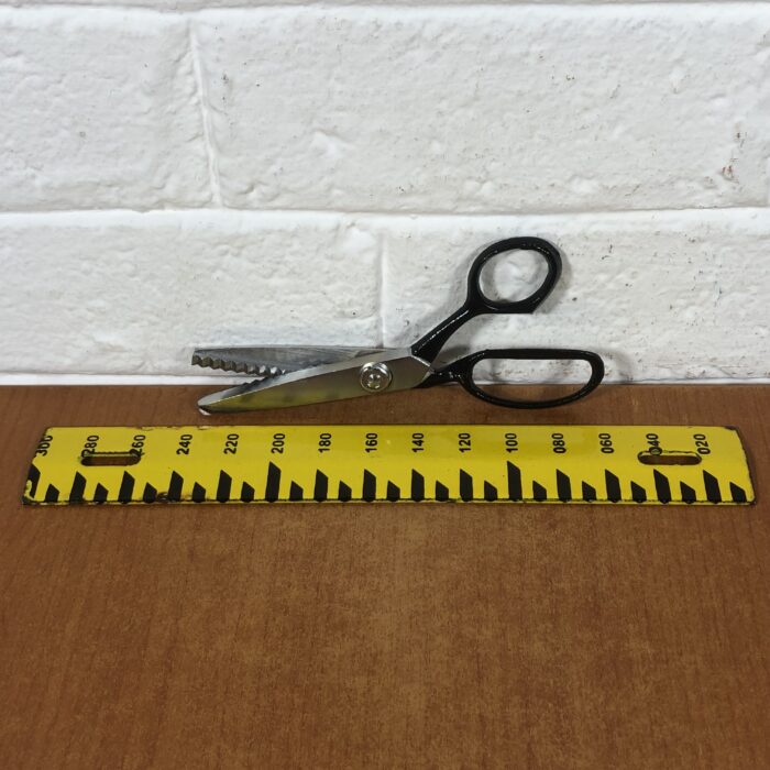 Vintage 7" Pinking Shears in Original Box - Image 7