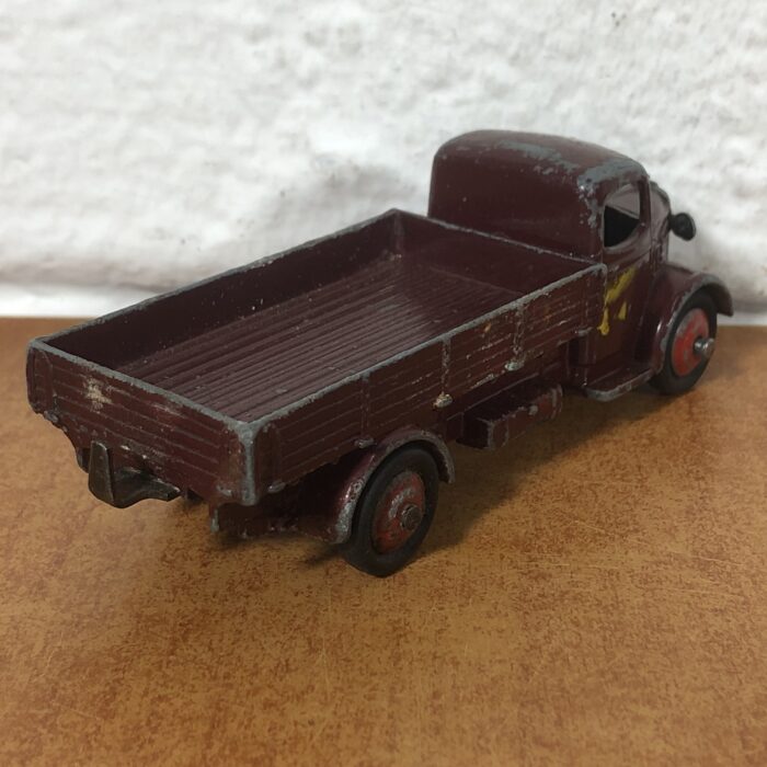 Dinky Toys ~ Austin (Made in England) - Image 4