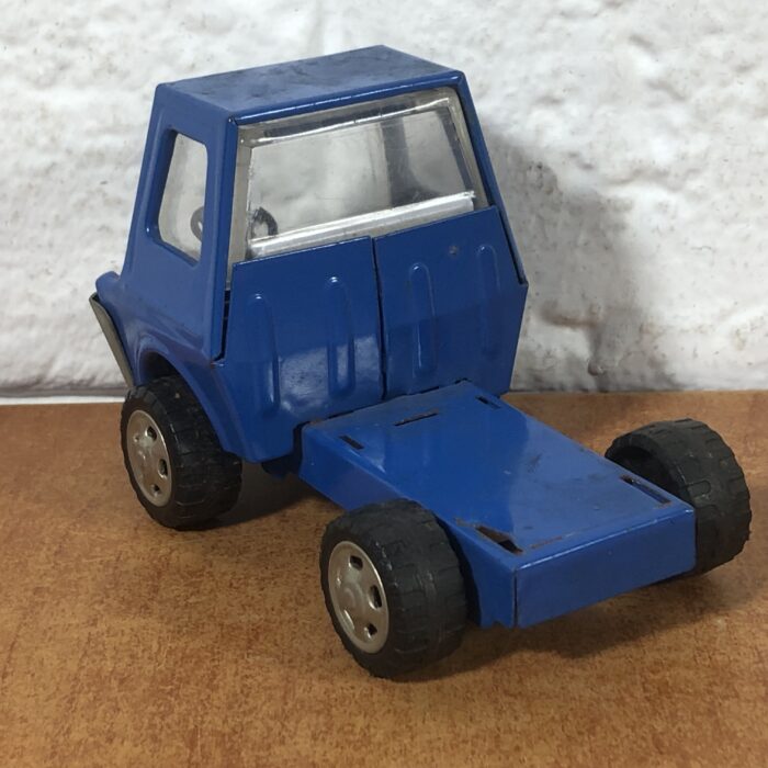 Vintage 'Fleet' Pressed Metal Truck (Made in Japan) - Image 3