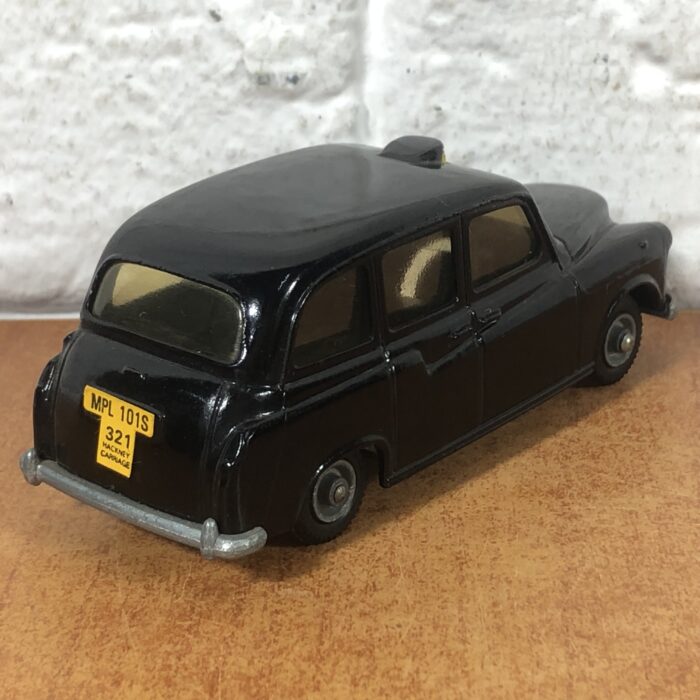Budgie Models ~ London Taxi Car (Made in England) - Image 5