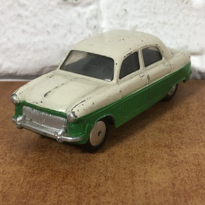 Corgi Toys ~ Ford Consul (Made in GT Britain) - Image 2